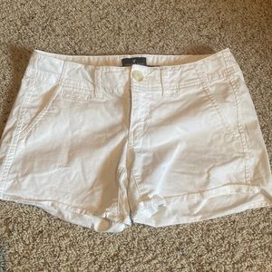 White American eagle shorts